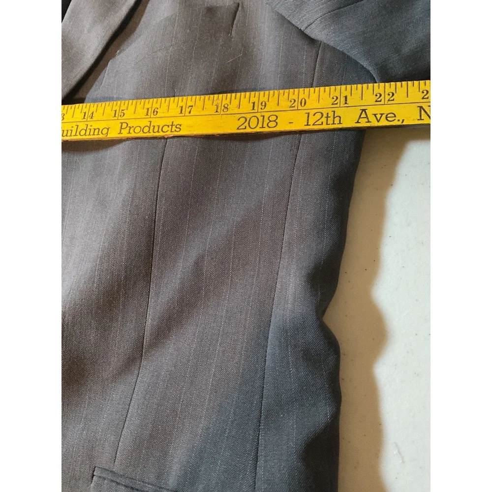 Joseph Abboud Mens 43 Long Blazer 100% Wool Pinstripe Gray 3-Button Sport‎ Coat